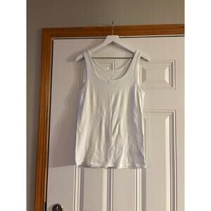 A new day women’s white tank size XL